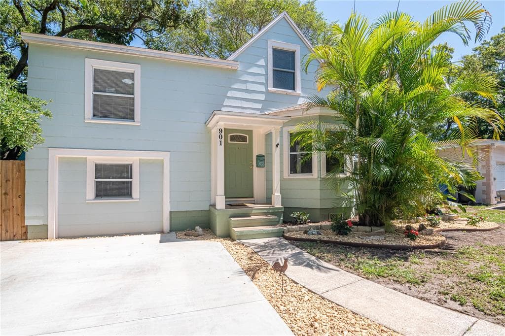 901 35TH STREET N ST PETERSBURG, FL 33713