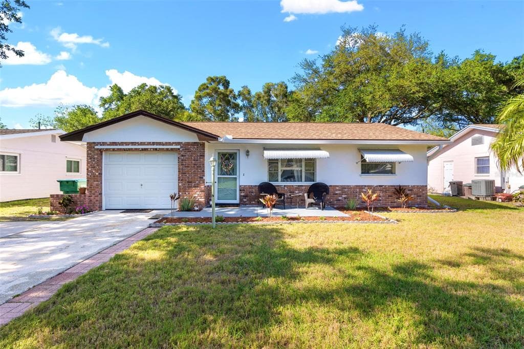 11041 105TH AVE LARGO, FL 33778