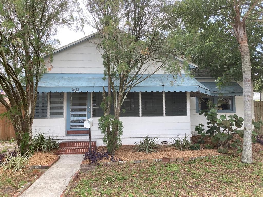 3632 6TH AVENUE N ST PETERSBURG, FL 33713