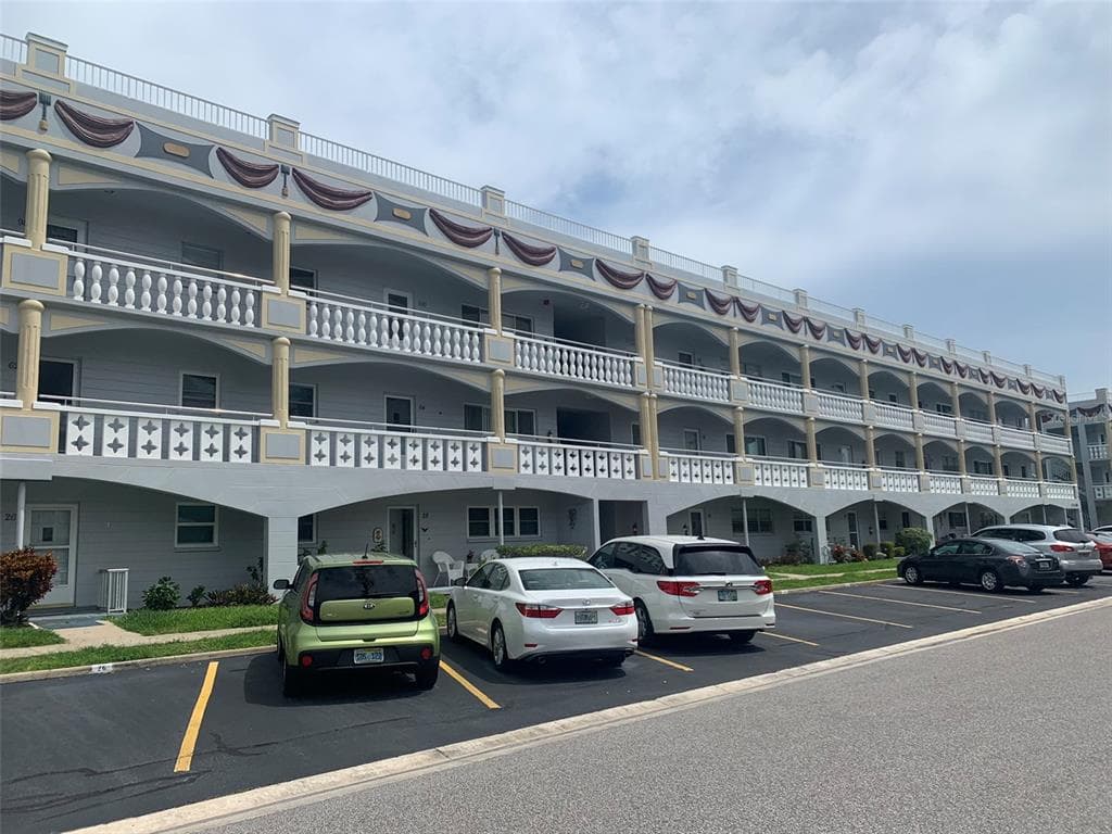 2410 FRANCISCAN DRIVE UNIT 100 CLEARWATER, FL 33763