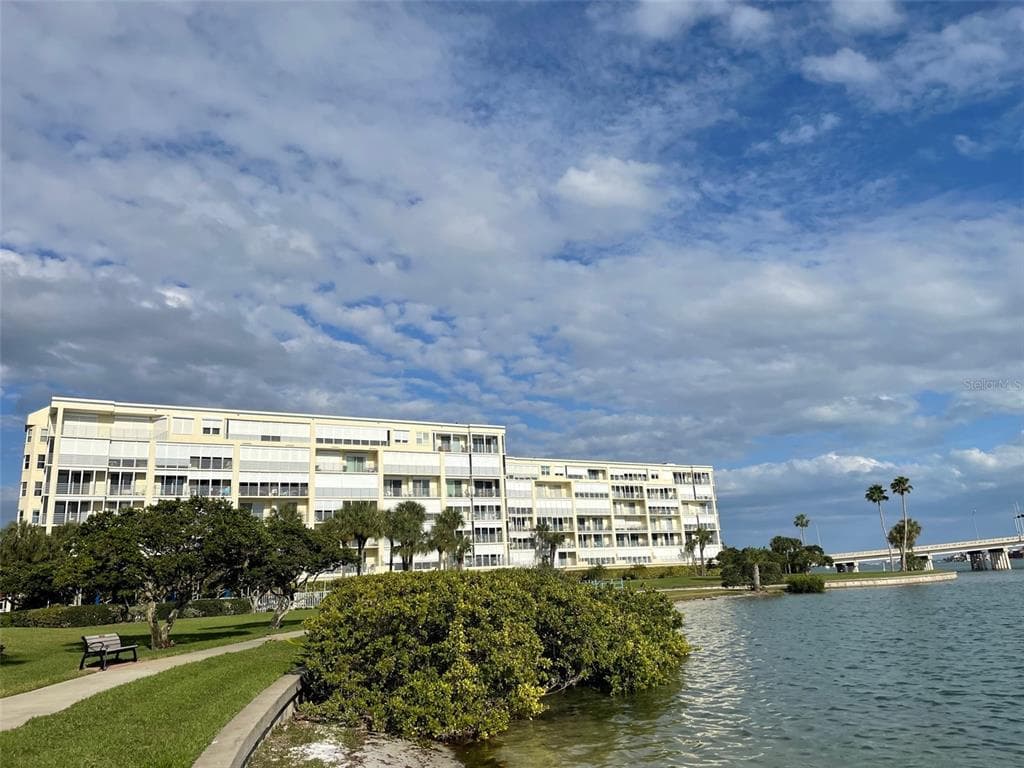 7872 SAILBOAT KEY BLVD S BOULEVARD S UNIT 504