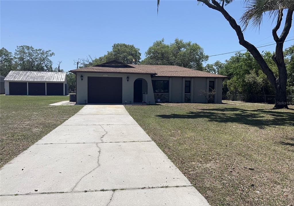 16612 LAURA LEE DRIVE SPRING HILL, FL 34610