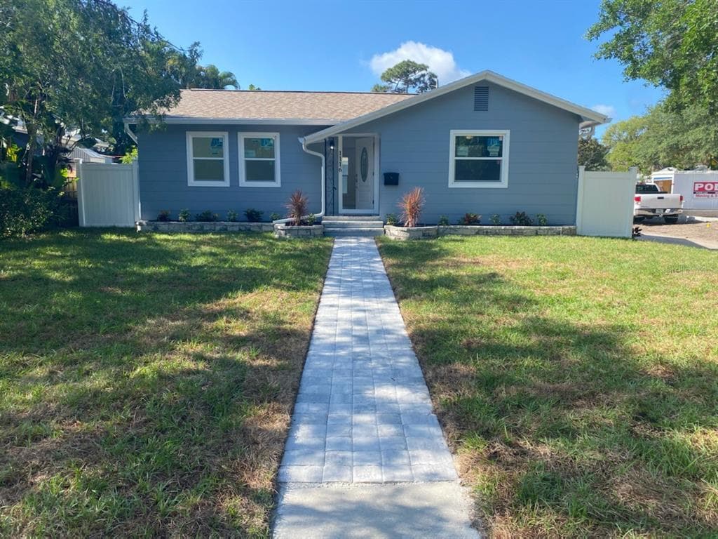 1116 30TH AVENUE N ST PETERSBURG, FL 33704