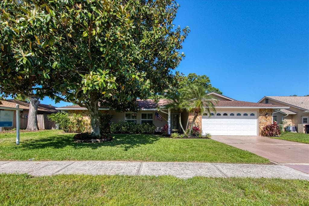 2374 PODOCARPUS WAY