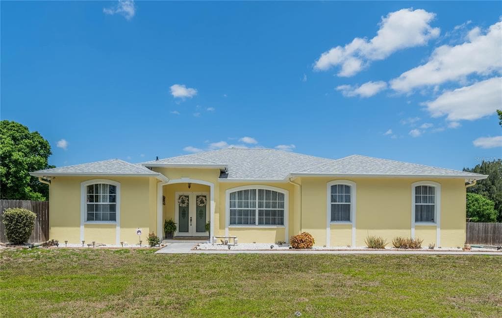 3102 STAGECOACH TRAIL WIMAUMA, FL 33598