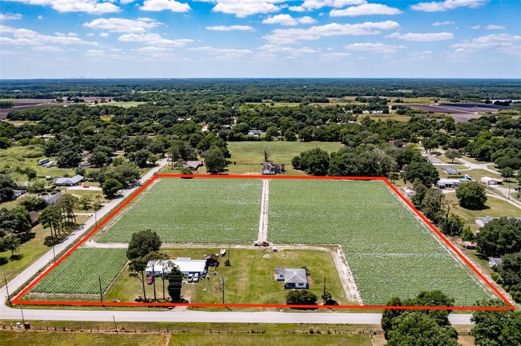 4211 CORK ROAD PLANT CITY, FL 33565