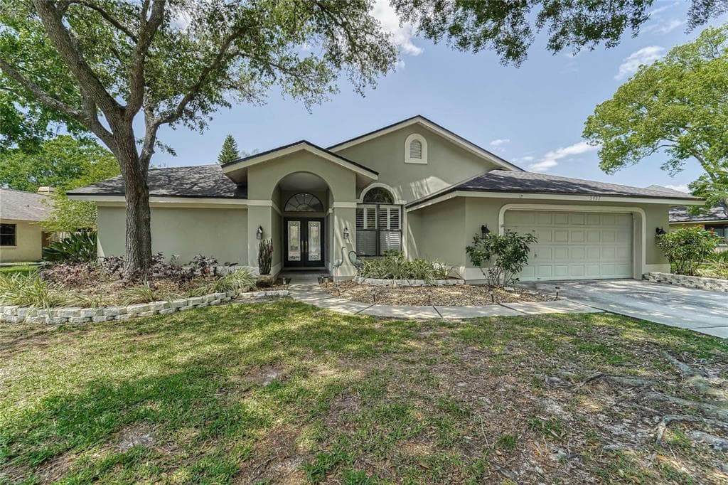 5437 OAKRIDGE DRIVE PALM HARBOR, FL 34685