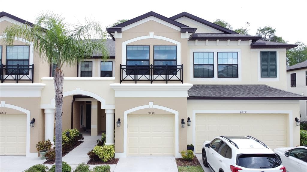 9238 FOX SPARROW ROAD TAMPA, FL 33626