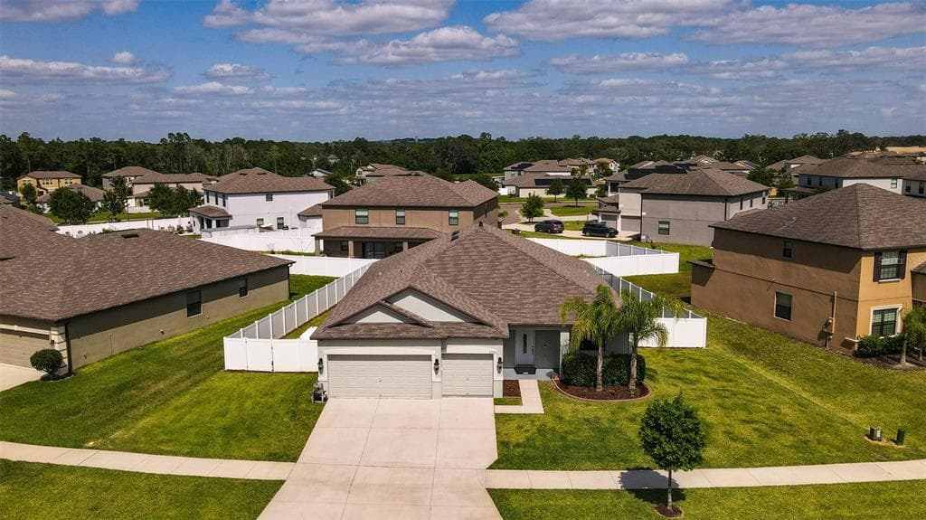 6592 PADEN WHEEL STREET ZEPHYRHILLS, FL 33541