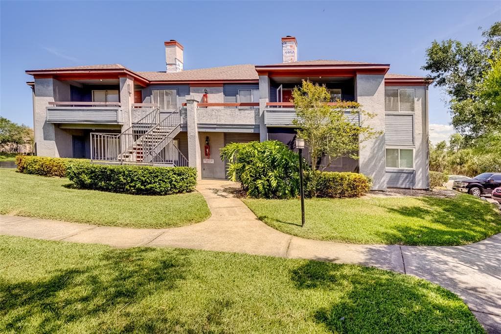 10265 GANDY BOULEVARD N UNIT 1016 ST PETERSBURG, FL 33702