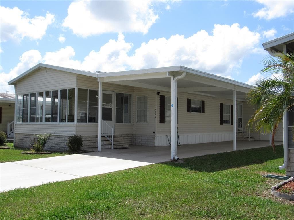 36646 GRACE AVENUE ZEPHYRHILLS, FL 33542