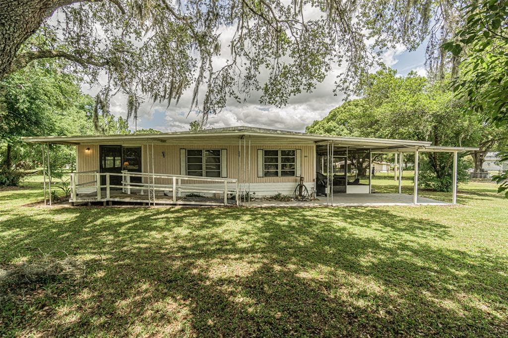 39605 OTIS ALLEN ROAD ZEPHYRHILLS, FL 33540