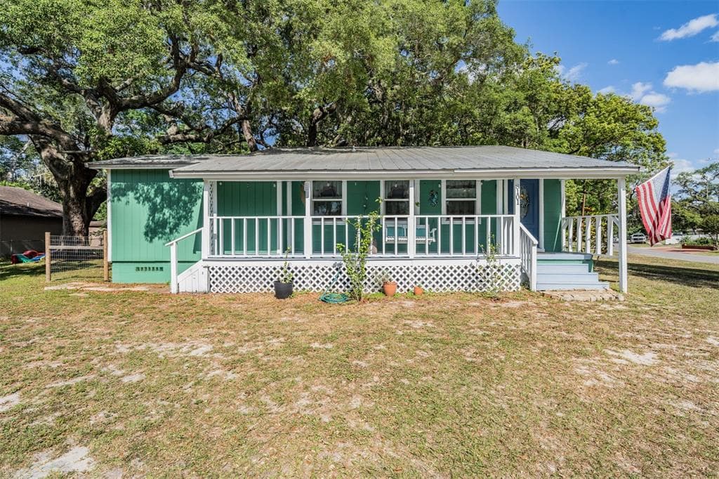 8101 N OTIS AVENUE TAMPA, FL 33604