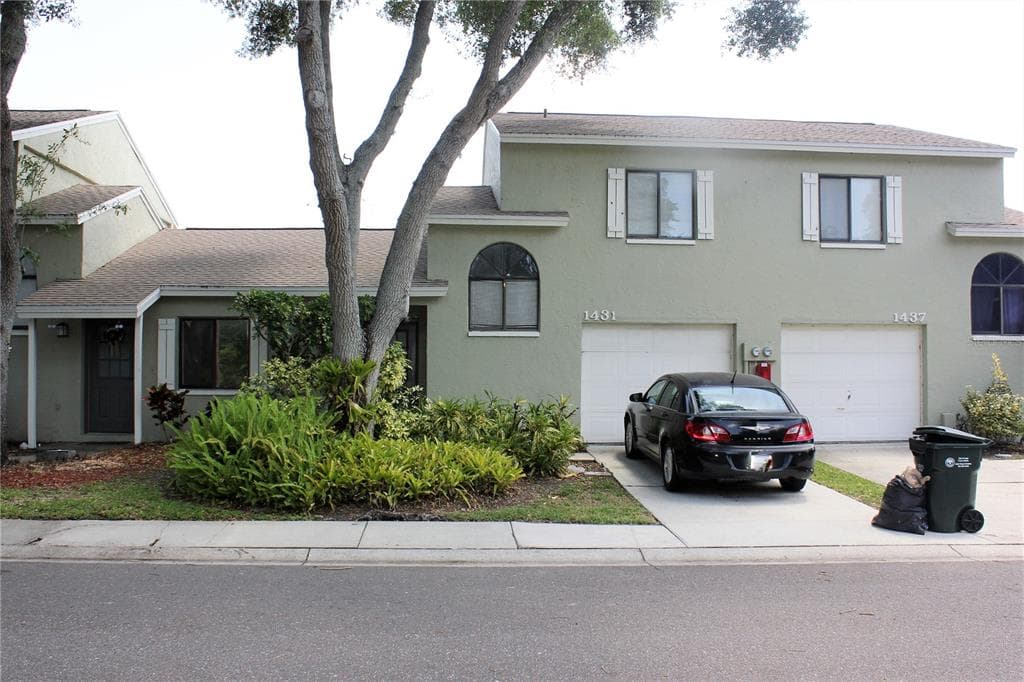 1431 ADAMS CIRCLE W LARGO, FL 33771
