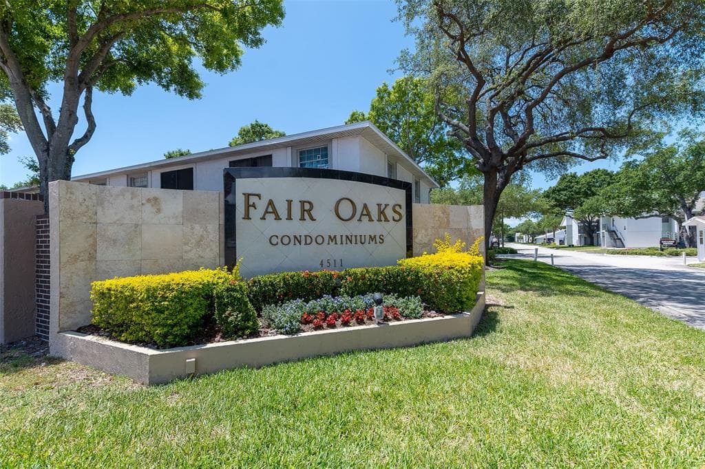 3819 N OAK DRIVE UNIT I 61 TAMPA, FL 33611