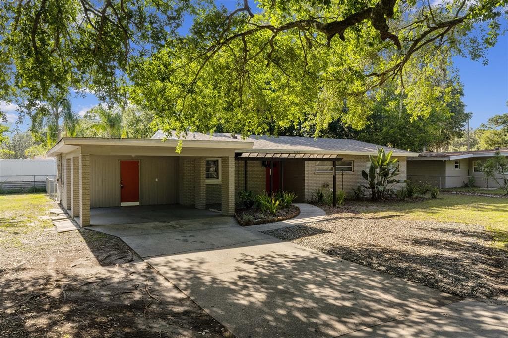 2609 NEW JERSEY ROAD LAKELAND, FL 33803