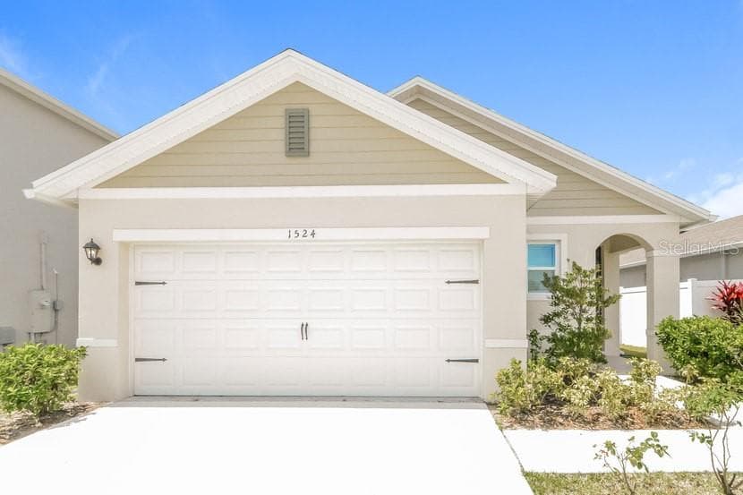 1524 PLANTERS POINT ROAD KISSIMMEE, FL 34744