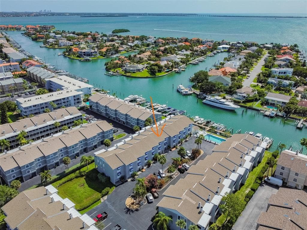 745 PINELLAS BAYWAY S UNIT 106 TIERRA VERDE, FL 33715