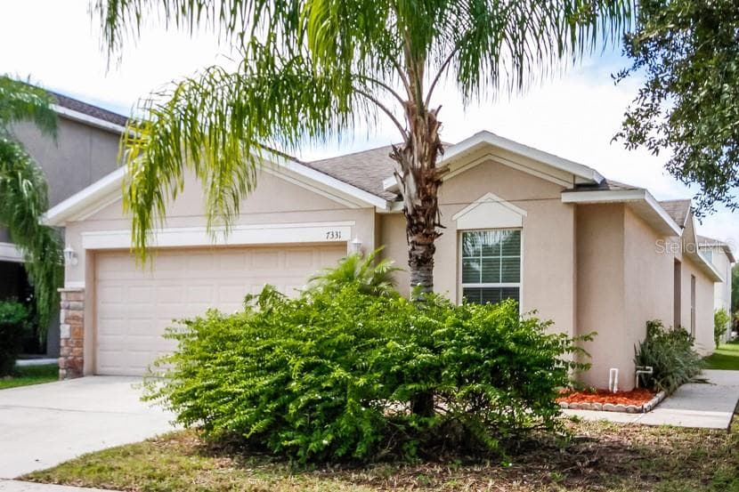 7331 LUMBER PORT DRIVE RUSKIN, FL 33573