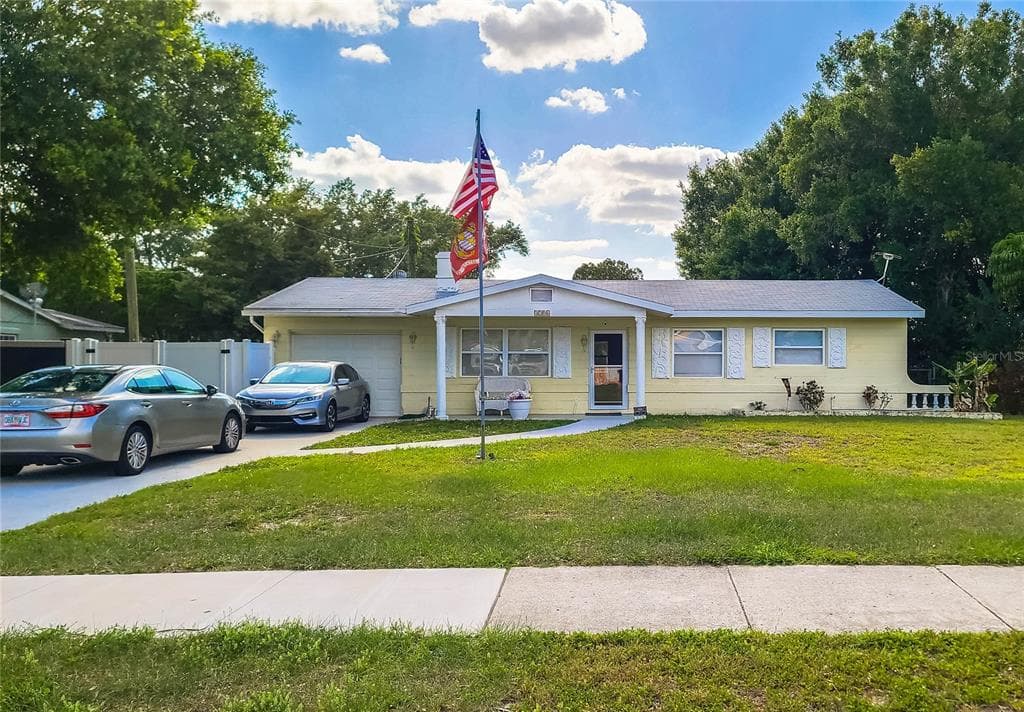 4706 58TH STREET N KENNETH CITY, FL 33709