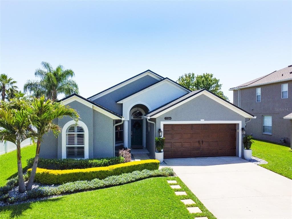 1104 ROLLING STONE RUN ODESSA, FL 33556
