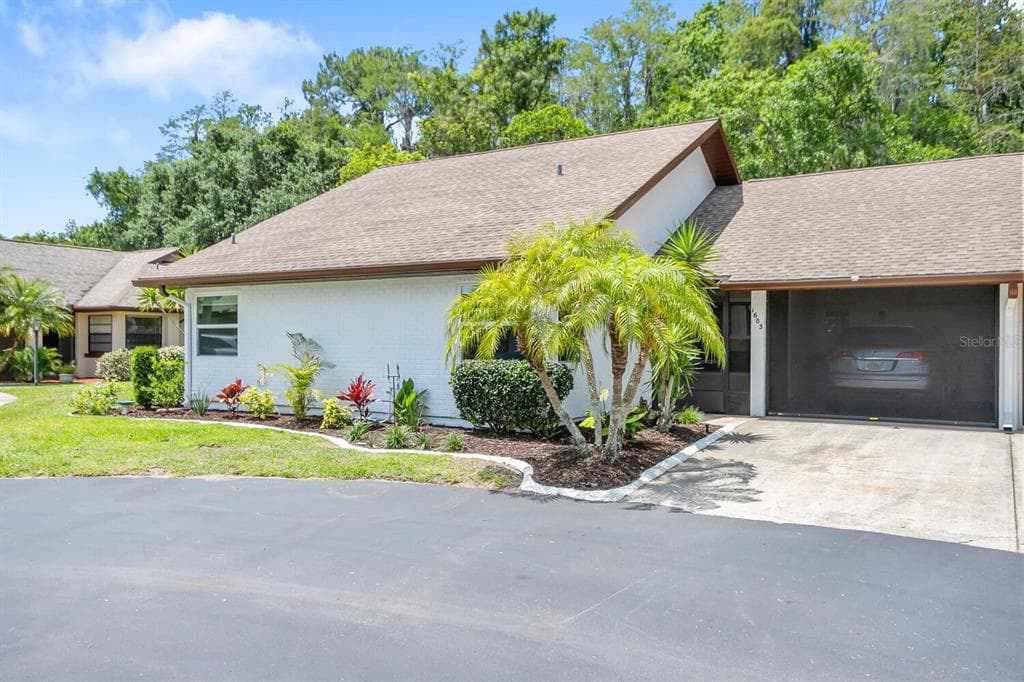 1603 COMFY COURT UNIT 1 SUN CITY CENTER, FL 33573