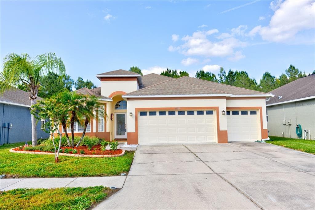 2206 PANTUCKET DRIVE