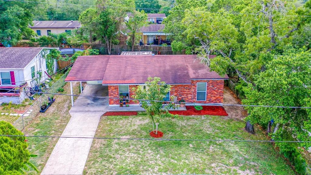 7009 ASPEN AVENUE TAMPA, FL 33637