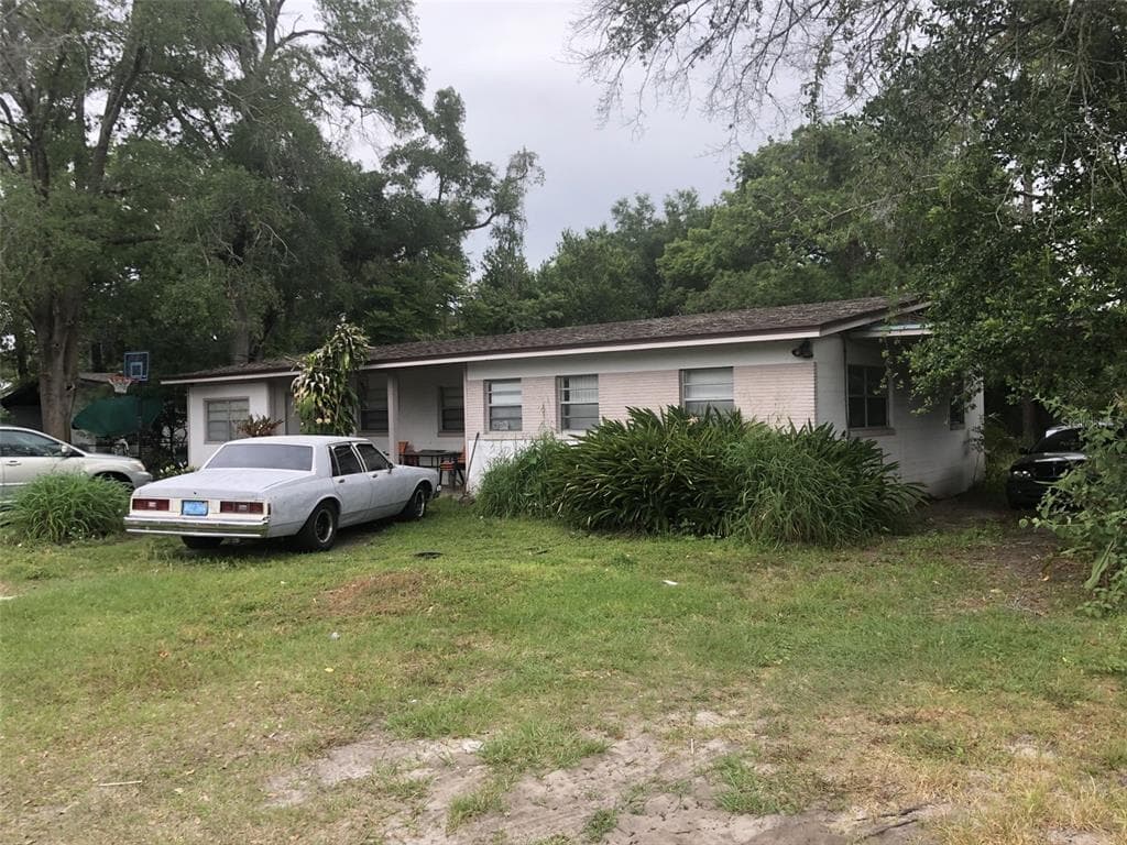 1301 ROGER BABSON ROAD ORLANDO, FL 32808