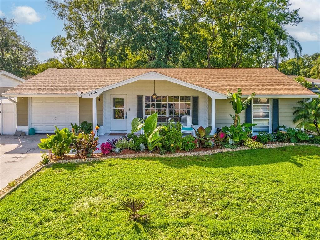 7526 HOLLY LAKE LANE NEW PORT RICHEY, FL 34653