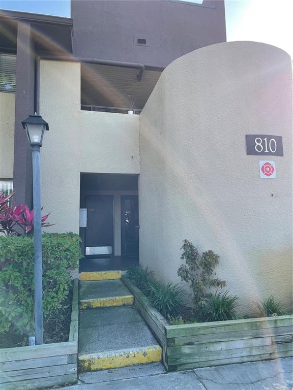 810 S VILLAGE DRIVE N UNIT 103 ST PETERSBURG, FL 33716
