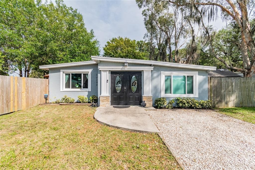 10290 122ND AVENUE LARGO, FL 33773