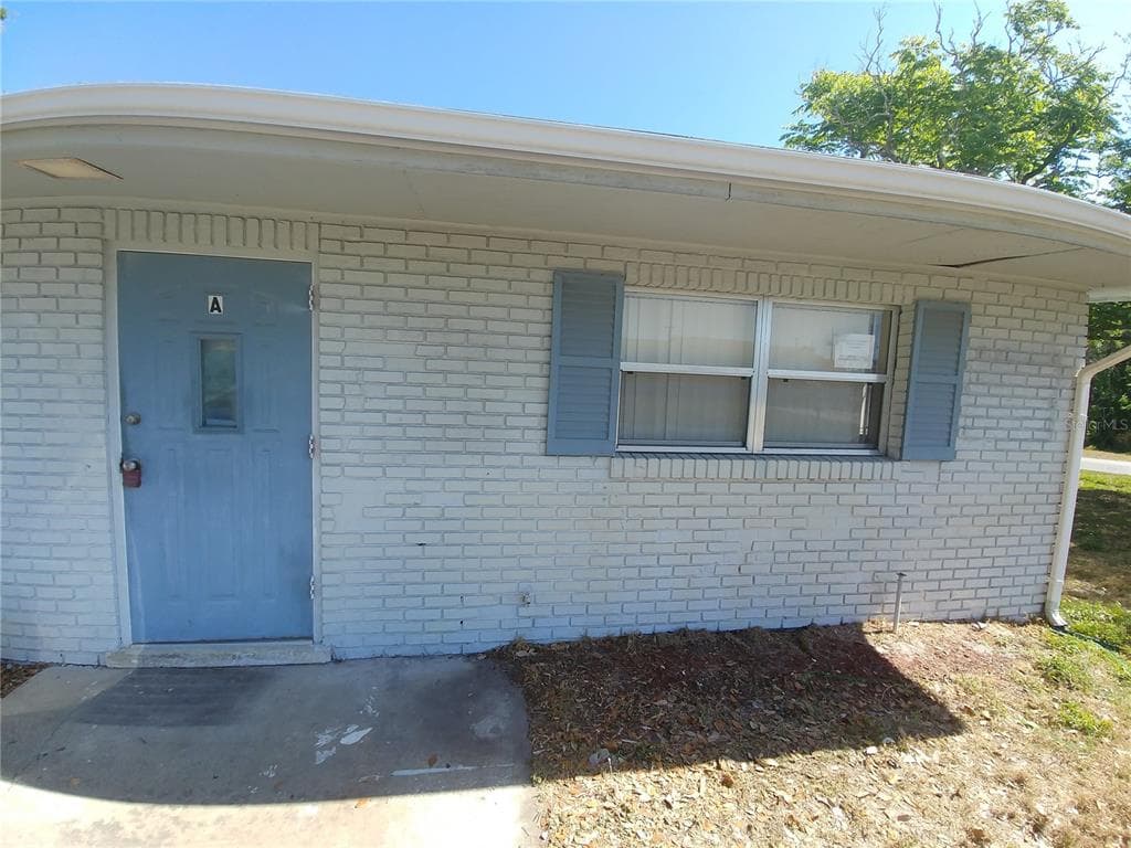 2600 TRINITY CIRCLE NW UNIT A WINTER HAVEN, FL 33881