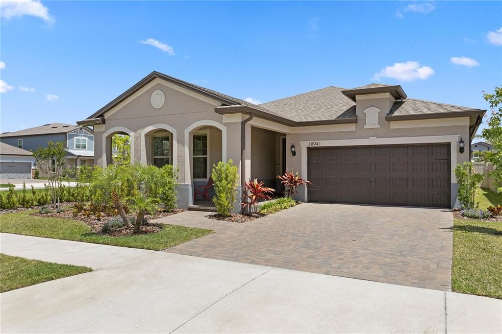 18941 BIRCHWOOD GROVES DRIVE LUTZ, FL 33558