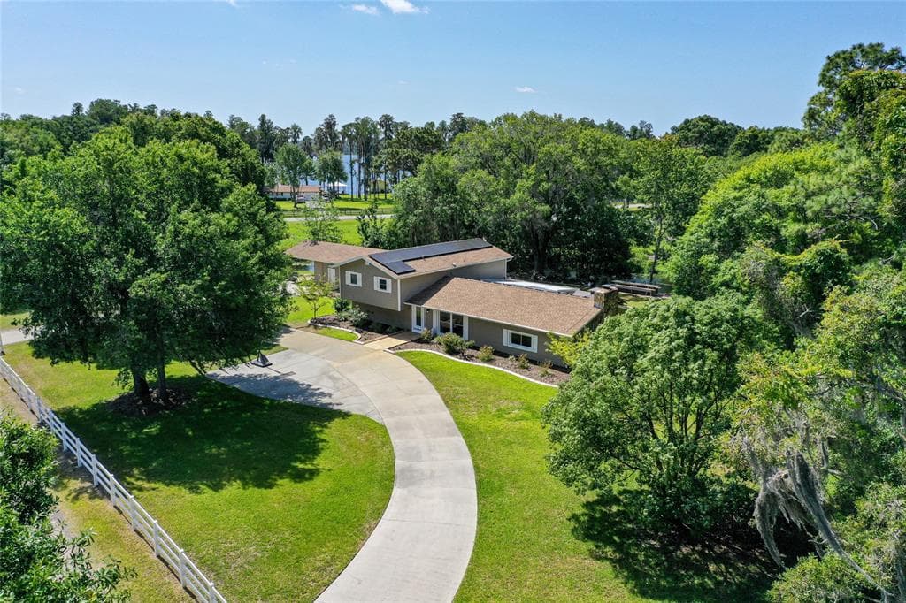 20742 NOLEN ROAD LAND O LAKES, FL 34638