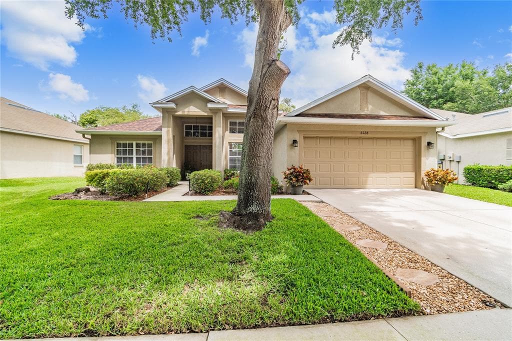 6128 WHIMBRELWOOD DRIVE LITHIA, FL 33547