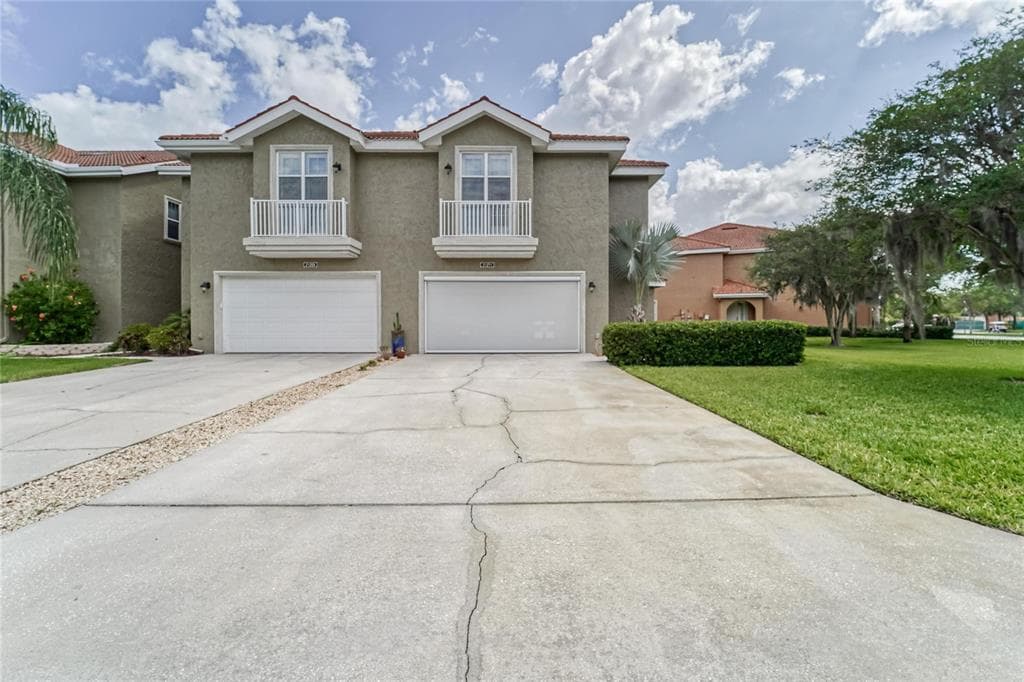 21211 CALLE ROSA DRIVE LAND O LAKES, FL 34637