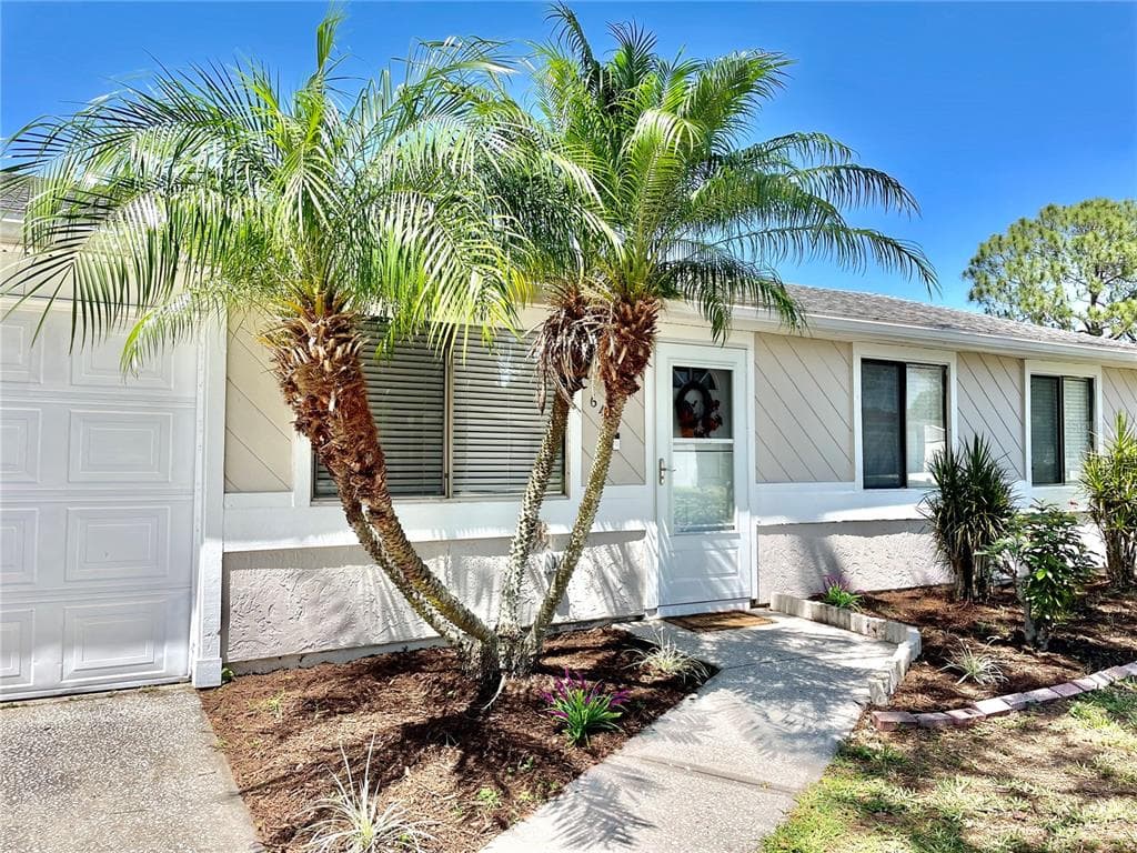 644 TIMBER BAY CIRCLE E OLDSMAR, FL 34677