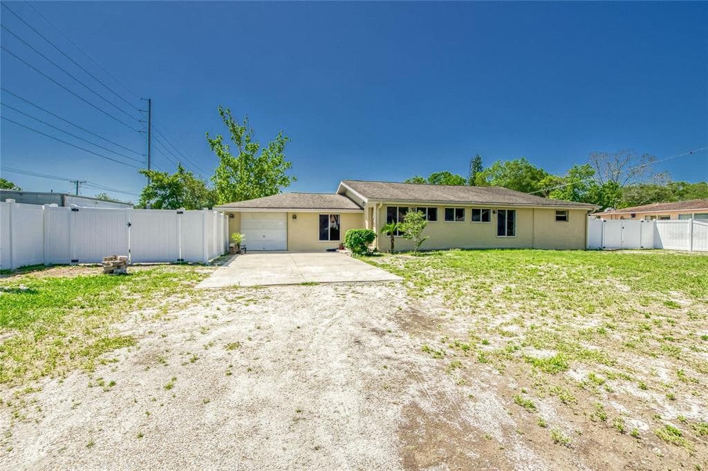 2508 W AUBURN AVENUE TAMPA, FL 33614