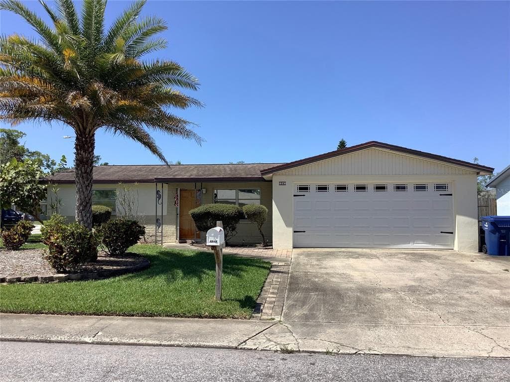 1241 CHELSEA LANE HOLIDAY, FL 34691