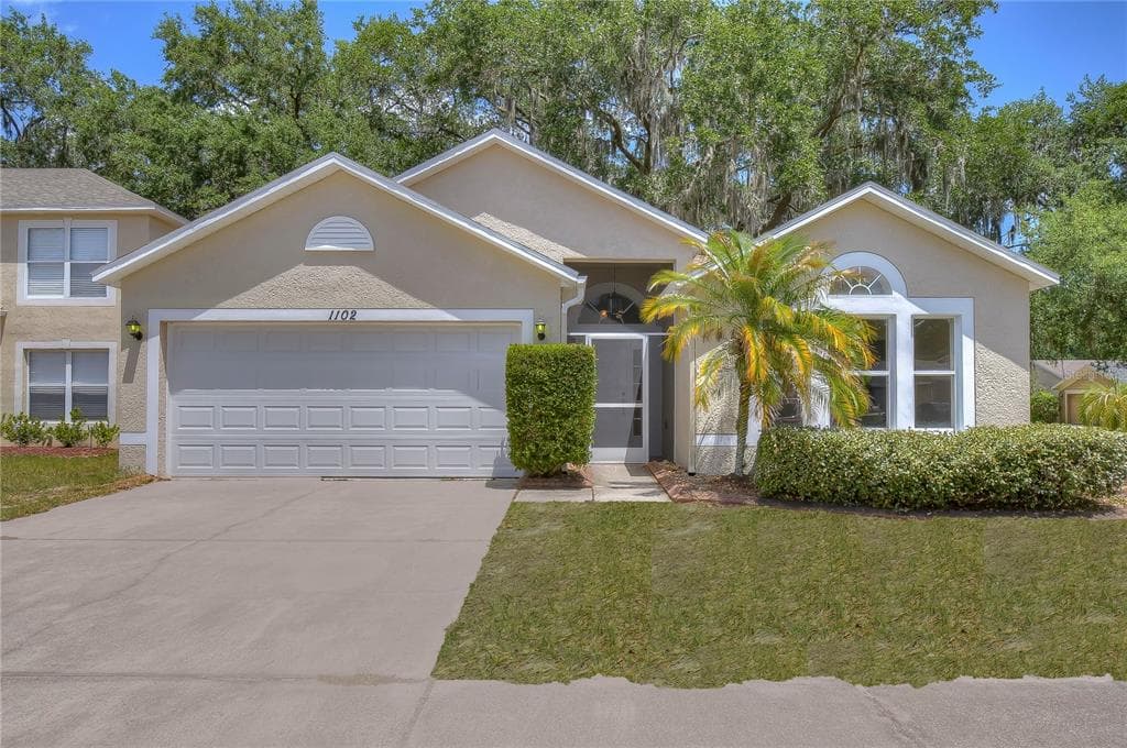 1102 SOARING OSPREY WAY VALRICO, FL 33594