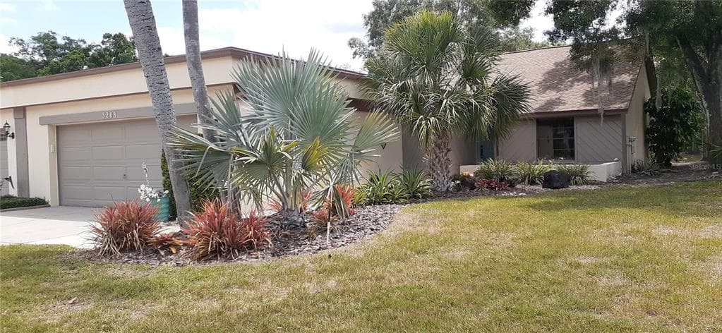 3208 TANGLEWOOD TRAIL PALM HARBOR, FL 34685