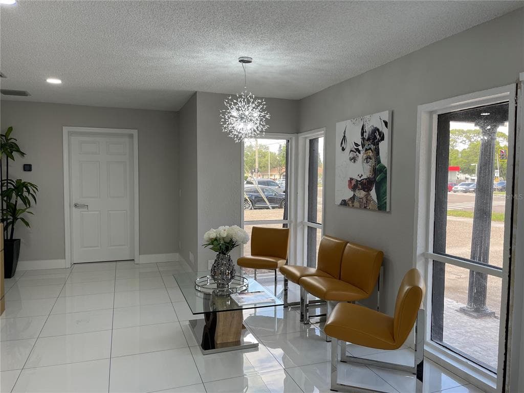 5324 DR MARTIN LUTHER KING JR STREET N UNIT B ST PETERSBURG, FL 33703