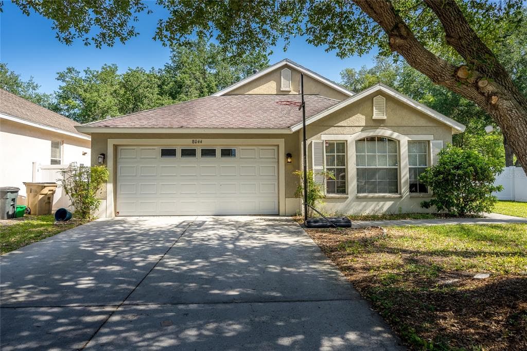 8044 TERRACE RIDGE DRIVE TEMPLE TERRACE, FL 33637