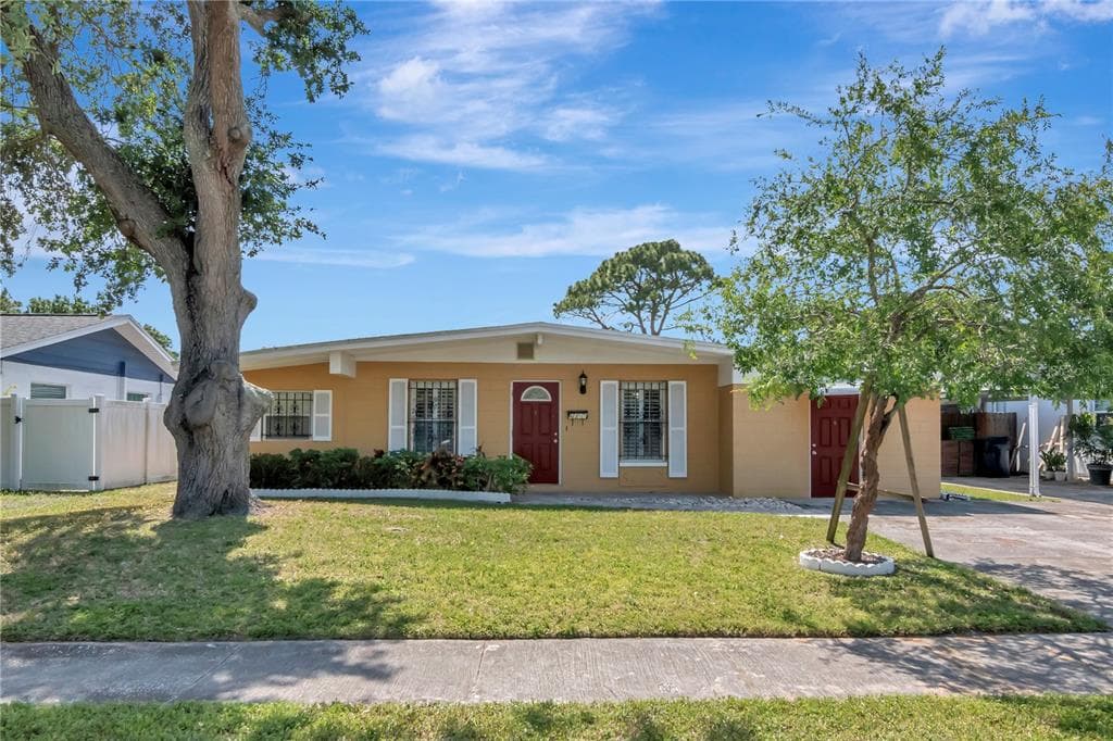 6317 S RENELLIE COURT TAMPA, FL 33616