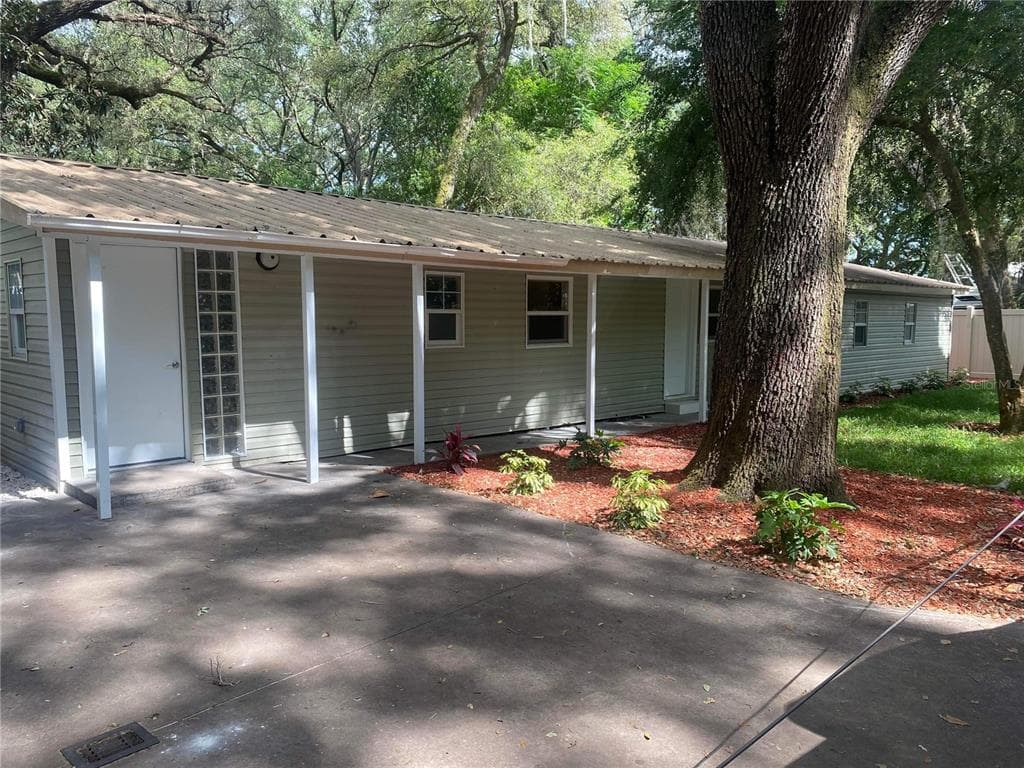 38334 THEEL AVENUE ZEPHYRHILLS, FL 33540