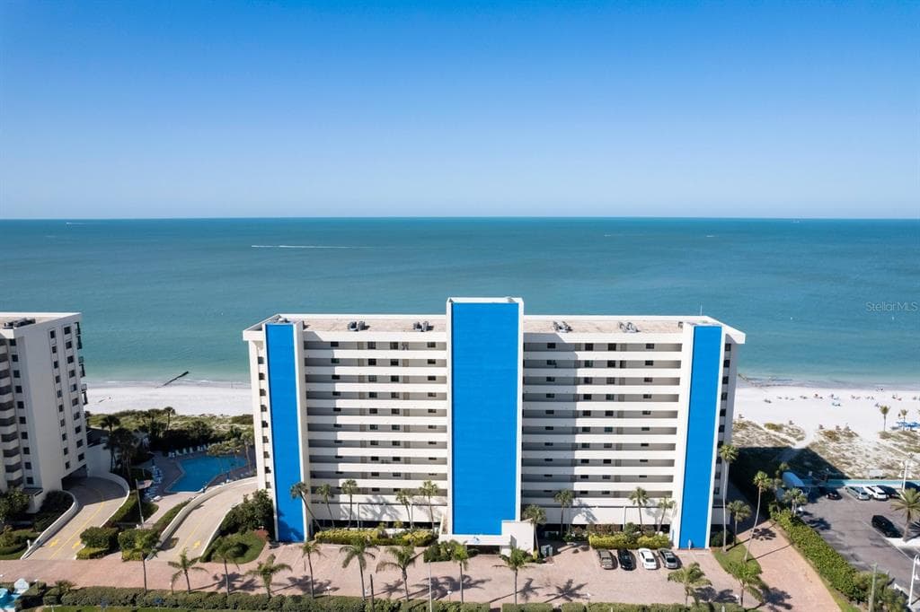15000 GULF BOULEVARD UNIT 606 MADEIRA BEACH, FL 33708