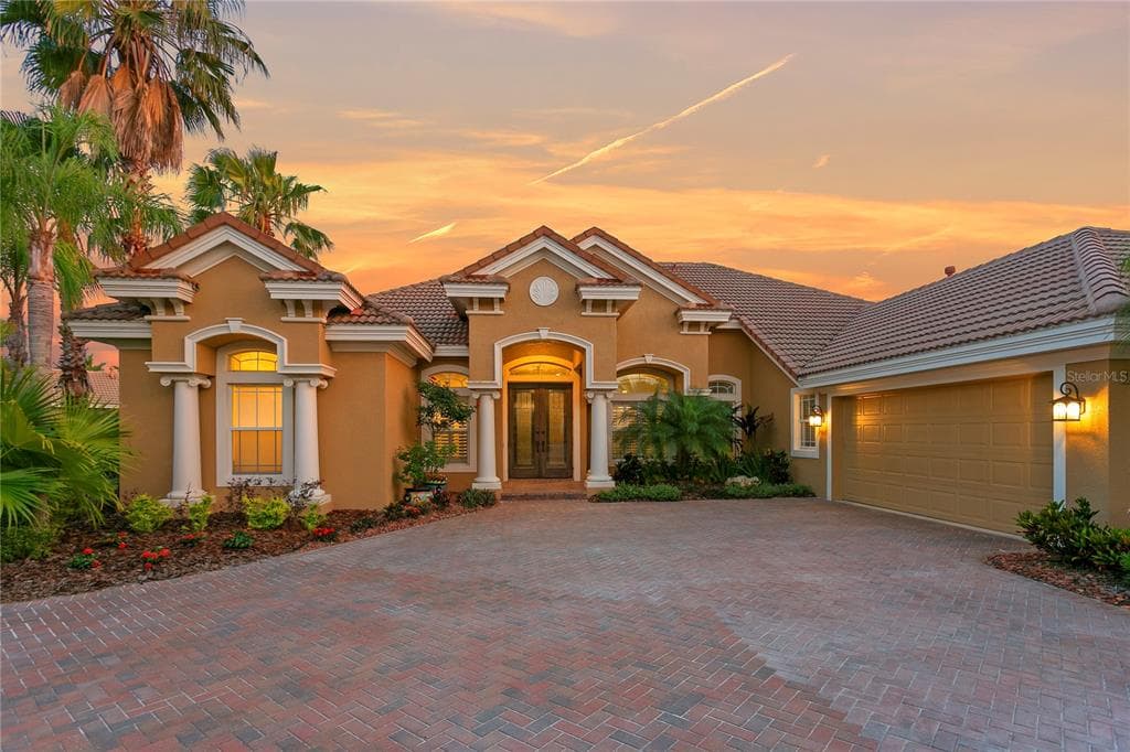 11955 ROYCE WATERFORD CIRCLE TAMPA, FL 33626