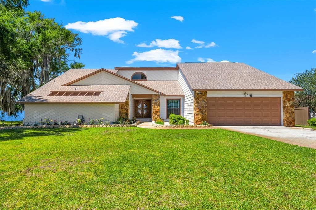 3539 LAKE PADGETT DRIVE LAND O LAKES, FL 34639