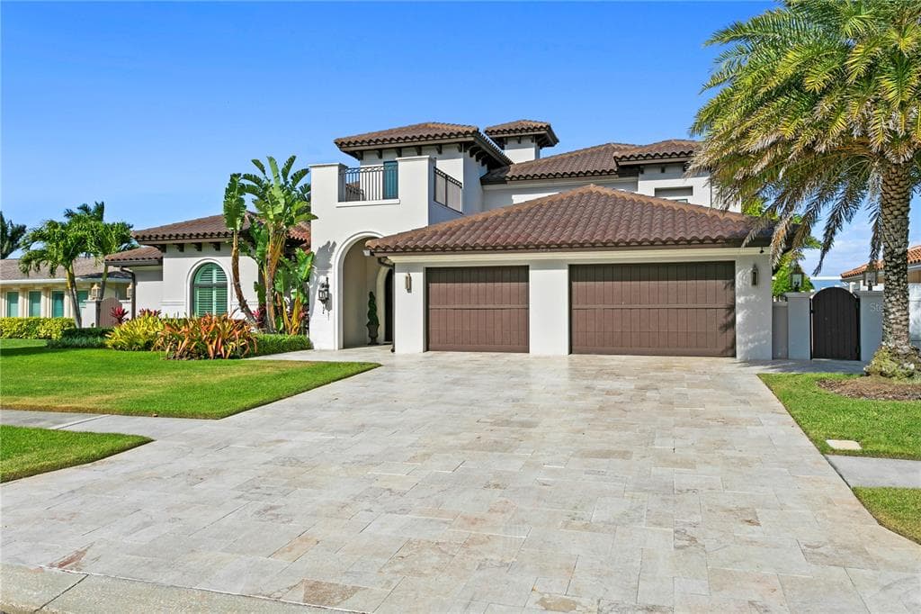 643 HARBOR ISLAND